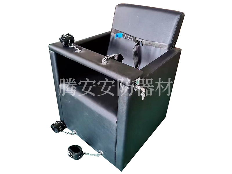 犯人軟包審訊椅與平常的沙發(fā)椅子是一樣的嗎？