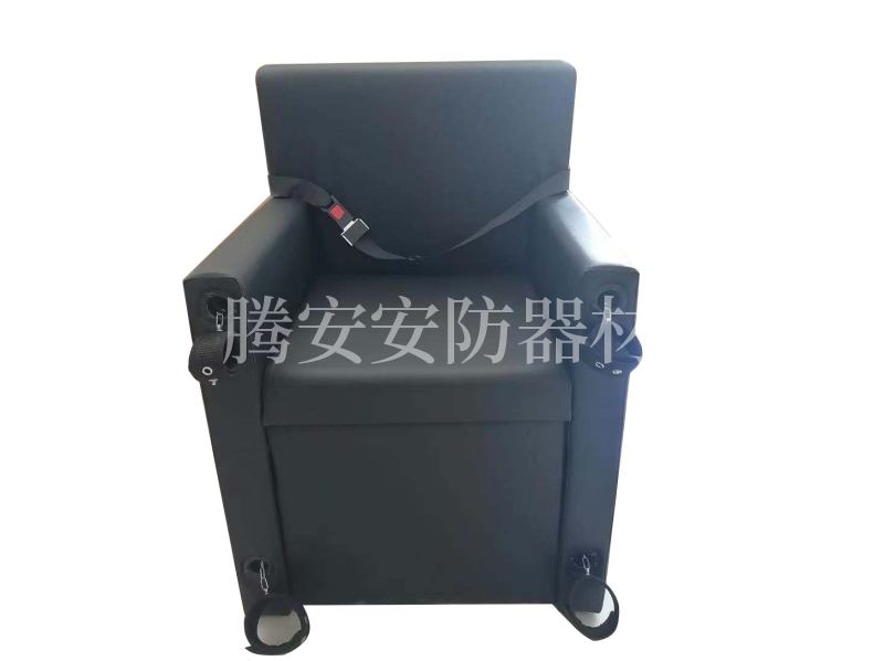 安陽騰安審訊椅廠家生產(chǎn)詢問椅、被告人椅、審訊椅這三種椅子有什么區(qū)別？